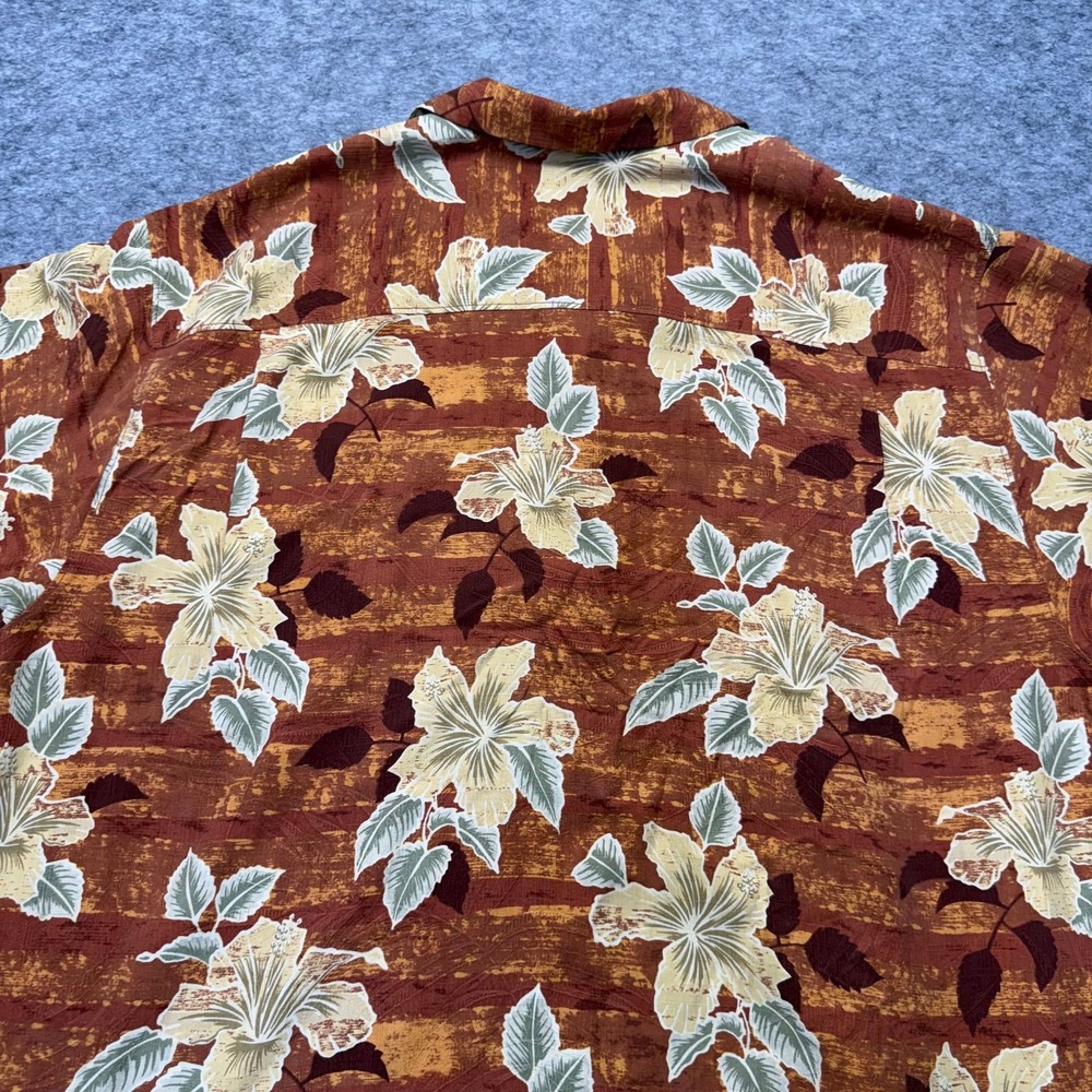 Tommy Bahama Button-Up Men XL Floral Silk Brown Hawaiian. English. SEO. - Picture 7 of 10